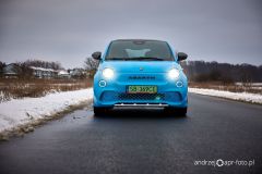 Abarth500e_AutoRok2024_09