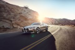 BMW_i4_2021_08
