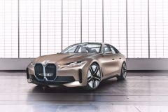 BMW_i4_2021_13