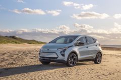 2022-Chevrolet-BoltEV-010