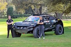 Hispano-Suiza-Extreme-E-Team-Christine-Giampaoli-Zonca-i-Oliver-Bennett-fot-Xite-Racing
