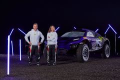 Lawis-Hamilton-X44-Extreme-E-Team-Sebastien-Loeb-i-Cristina-Gutierrez