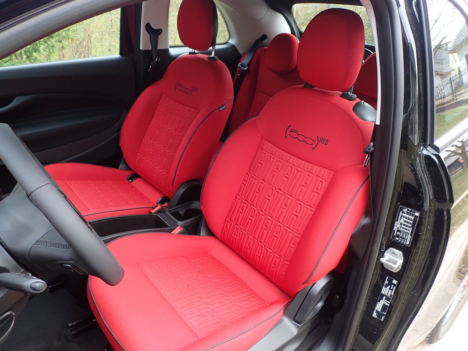 Fiat500C-RedElectric_Test2023_AutoRok_10