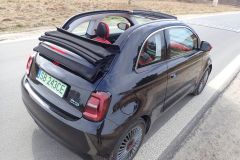 Fiat500C-RedElectric_Test2023_AutoRok_15