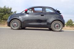 Fiat500C-RedElectric_Test2023_AutoRok_17
