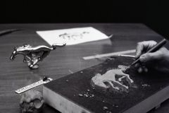 Clay-Modeler-with-Bronco-Rendering-Neg-145941-2