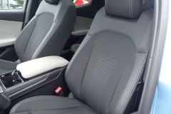FordExplorer_AutoRok2025_01
