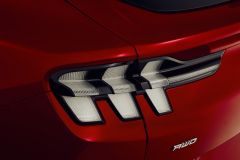 FordMustangMach-E_2019_18