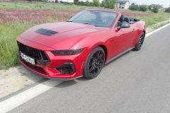 FordMustang_AutoRok2025_09