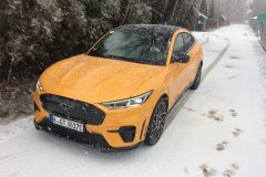 FordMustangMachE-GT_AutoRok_2022_03