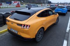 FordMustangMachE-GT_AutoRok_2022_15