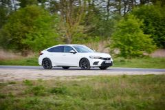 HondaCivic-eHEV_AutoRok2024_01