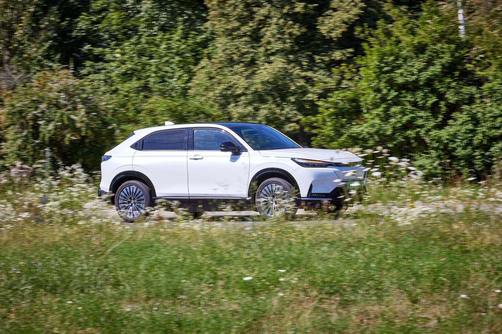 Honda-eNy1_AutoRok2024_01