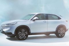 Honda_HR-V_e_HEV_2021_01