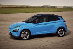 HyundaiKonaElectric_2021_AutoRok_05