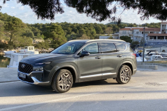 Hyundai_SantaFe_2022_testAutoRok_14