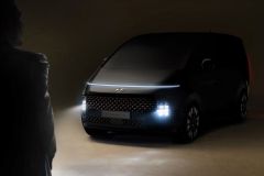 HyundaiStaria_2021_01