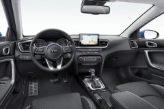KiaCeed_2019_test_04