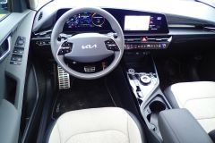 KiaNiroEV_AutoRok2024_12