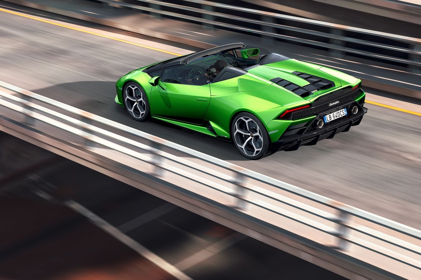HuracanEVOSpyder2019_14
