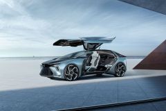 Lexus_LF30_AutoRok_2019_01