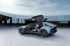 Lexus_LF30_AutoRok_2019_07