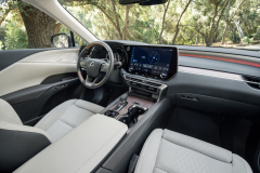 LexusRX_2022_05