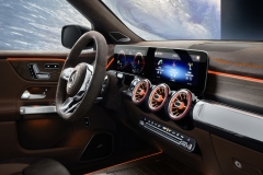 MercedesGLB_AutoRok_2019_10