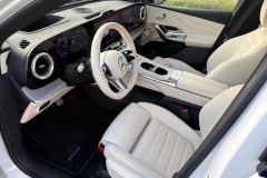 MercedesGLC400AWDEQ_AutoRok2026_01