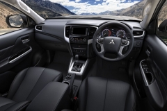 Mitsubishi_L200_AutoRok_2018_15
