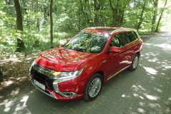 OutlanderPHEV_TestAutoRok_2020_01