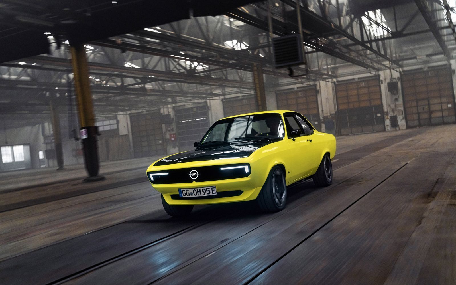 OpelMantaGSeElektroMOD_05