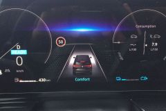 RenaultEspaceE-Tech_AutoRok_2023_03