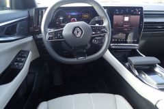 RenaultEspaceE-Tech_AutoRok_2023_08