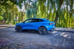 RenaultRafale_AutoRok-2024_01
