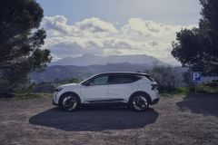renault-scenic-e-tech-electric-iconic-arctic-white_6