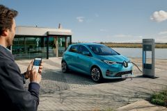 Renault_ZOE_2019_AutoRok_13