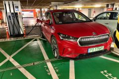 SkodaEnyaq_test2021_01