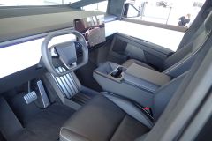 TeslaCybertruck_AutoRok2024_12