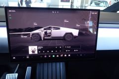 TeslaCybertruck_AutoRok2024_13