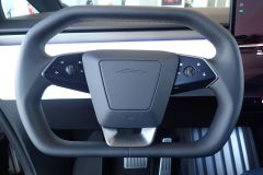 TeslaCybertruck_AutoRok2024_14