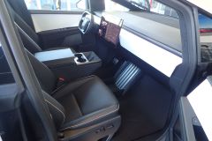 TeslaCybertruck_AutoRok2024_17