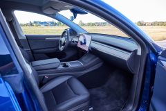 TeslamodelY_AutoRok-2024_01