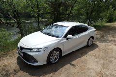 ToyotaCamry_2019_AutoRokTest18