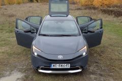 ToyoytaPrius_AutoRok_2023_12