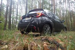 Toyota Yaris Hybrit Test AutoRok