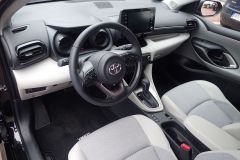 Toyota Yaris Hybrit Test AutoRok