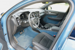 VolvoC40Recharge_2022_testAutoRok_01