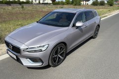 VolvoV60-T8AWD_AutoRok2026_03