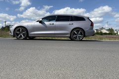 VolvoV60-T8AWD_AutoRok2026_04